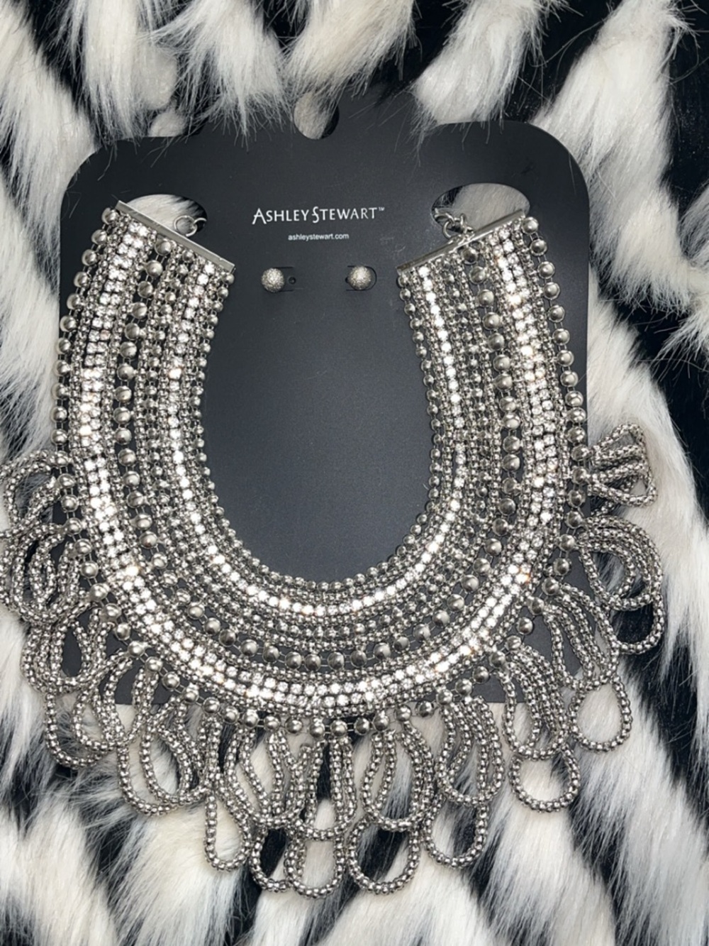 Silver Statement Necklace with Matching Studs